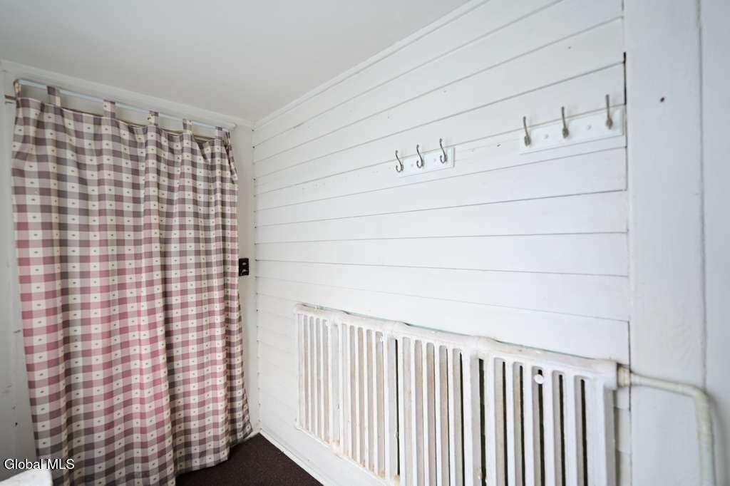 11 Brayton Street Colonie, NY 12205 - Photo 21 of 30 21