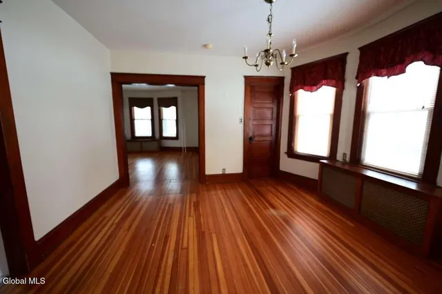 $349,900 | 11 Brayton Street, Colonie, NY 12205