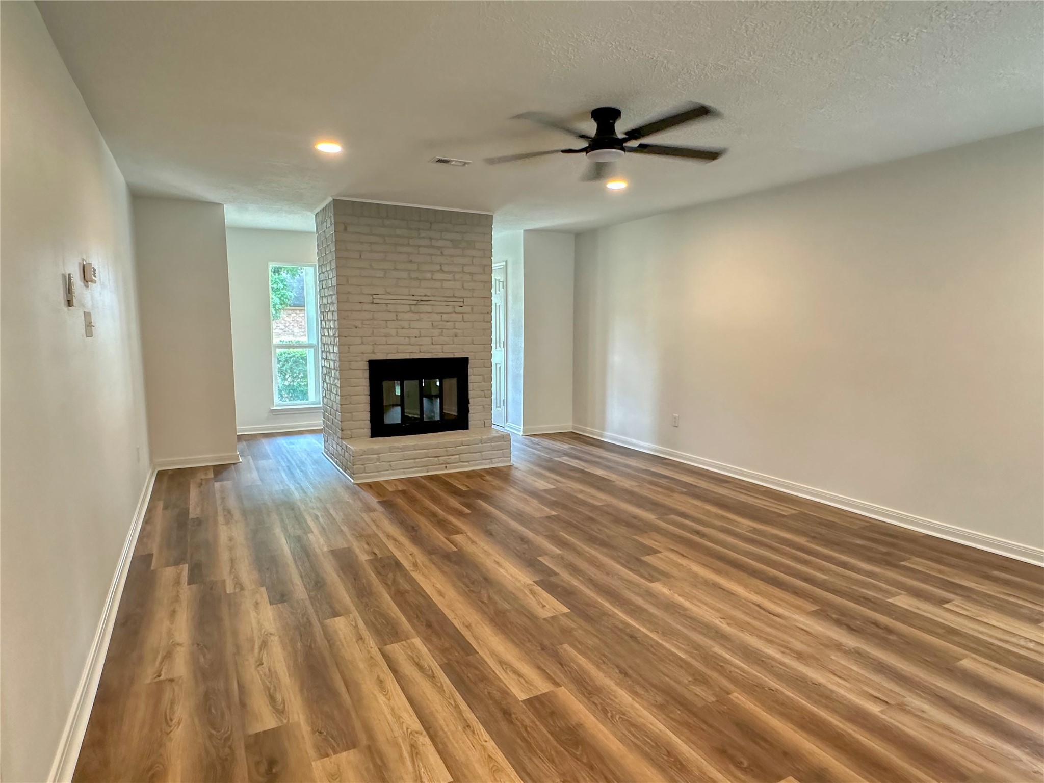 29310 Loddington Street Spring, TX 77386 - Photo 5 of 23