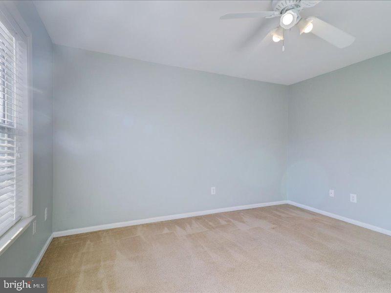 77 Cayuga Road Bordentown, NJ 08505 - Photo 28 of 37 an empty room with a window