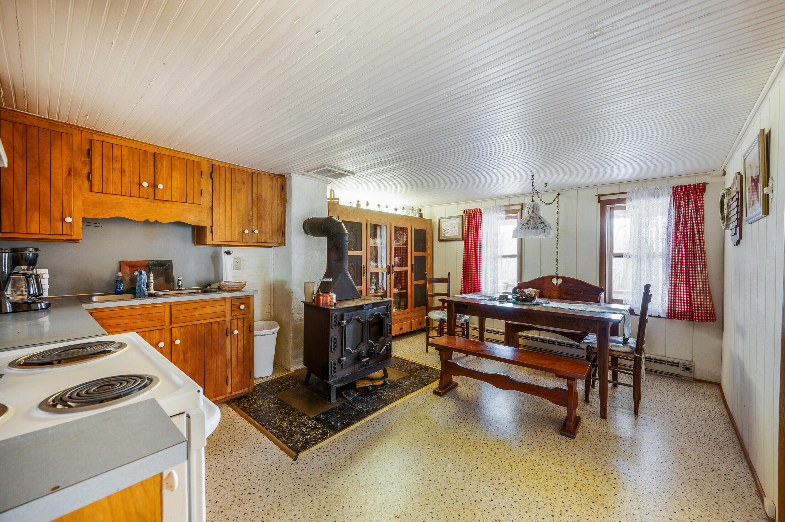 1374 Moccasin Road Thaxton, VA 24174 - Photo 19 of 81 8_043