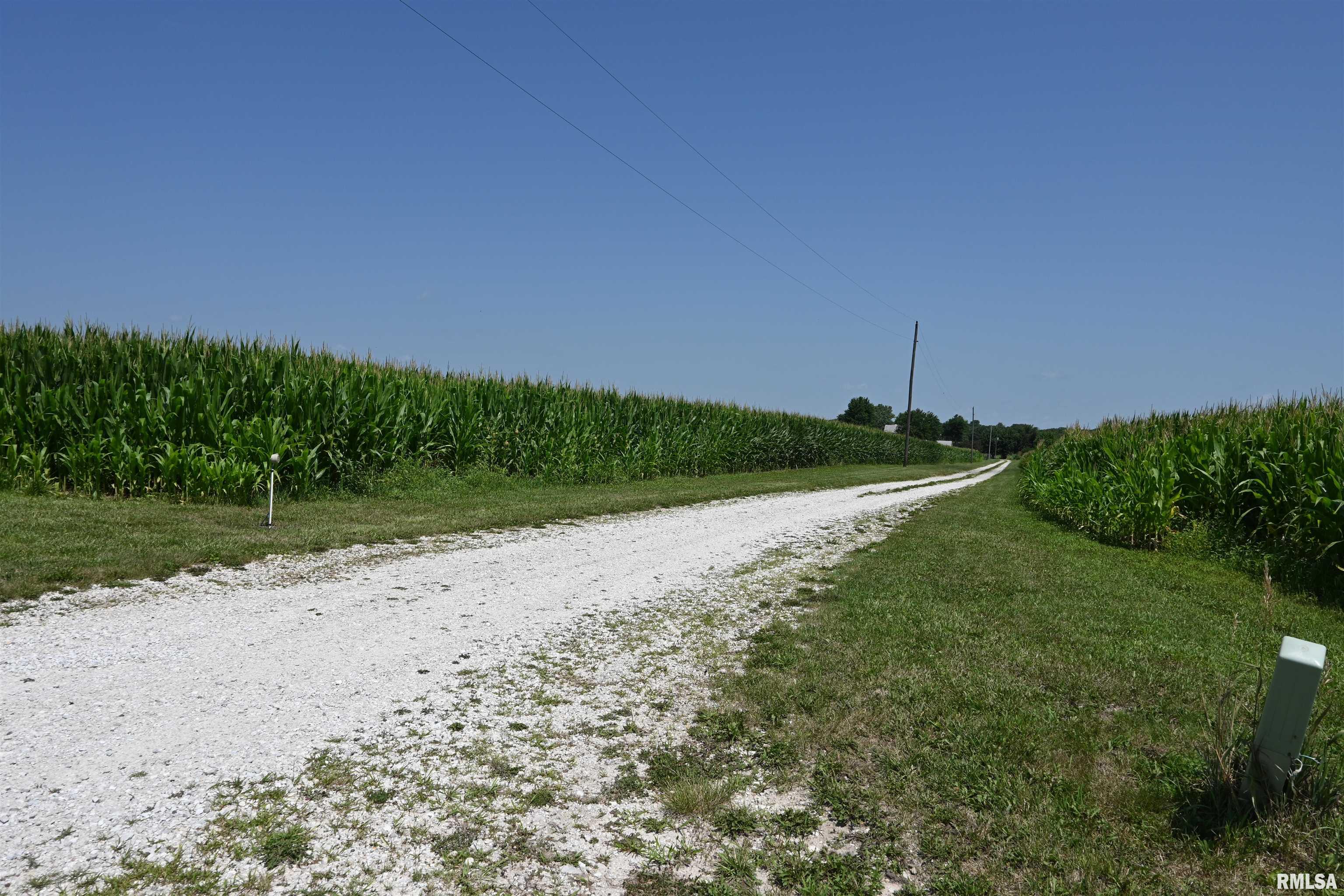 2165 County Road 2100 North Camp Point, IL 62320 - Photo 2 of 9