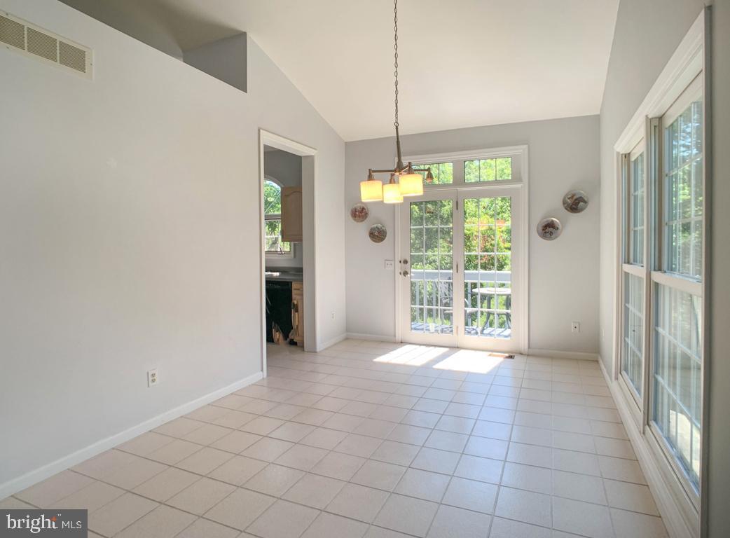 26 Southampton Parish Road Landenberg, PA 19350 - Photo 13 of 52 Dining room