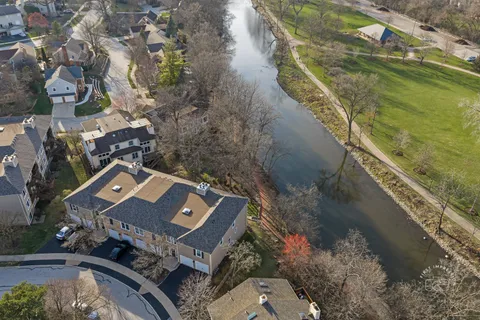$525,000 | 530 River Front Circle, Unit 608, Naperville, IL 60540