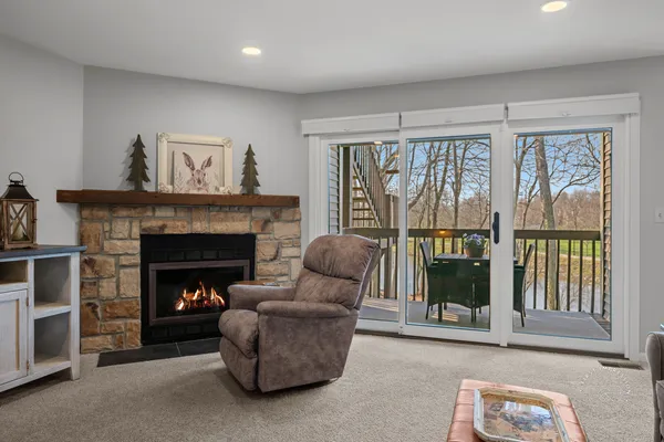 $495,000 | 530 River Front Circle, Unit 608, Naperville, IL 60540