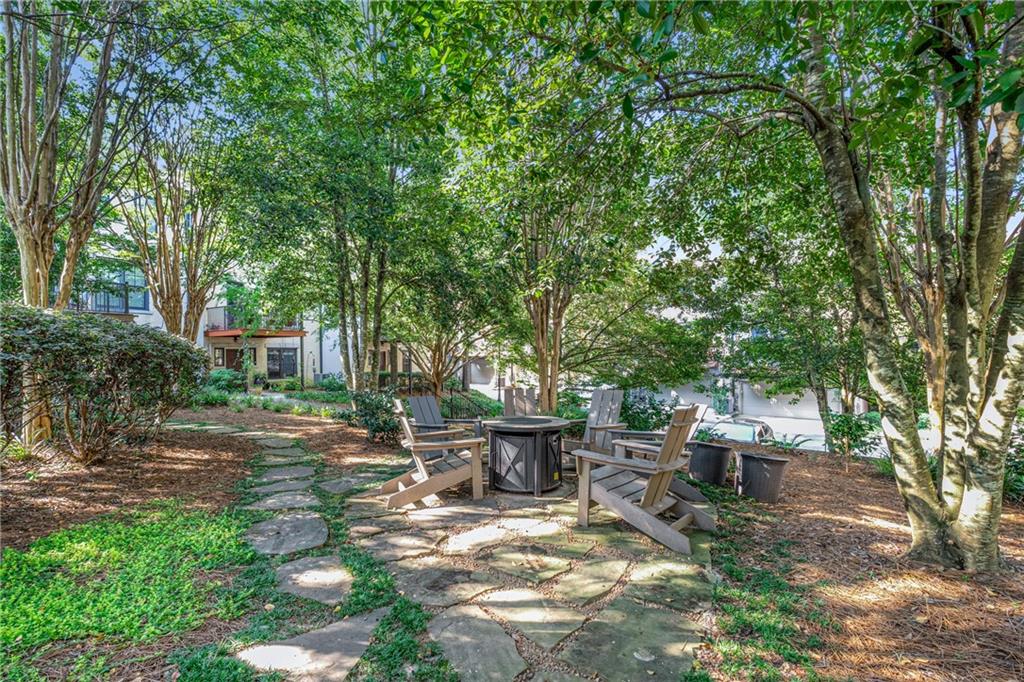 114 Knob Hills Circle Decatur, GA 30030 - Photo 39 of 56