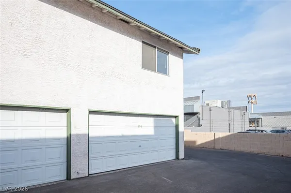 $2,200 | 2430 Old Forge Lane, Unit 106, Las Vegas, NV 89121
