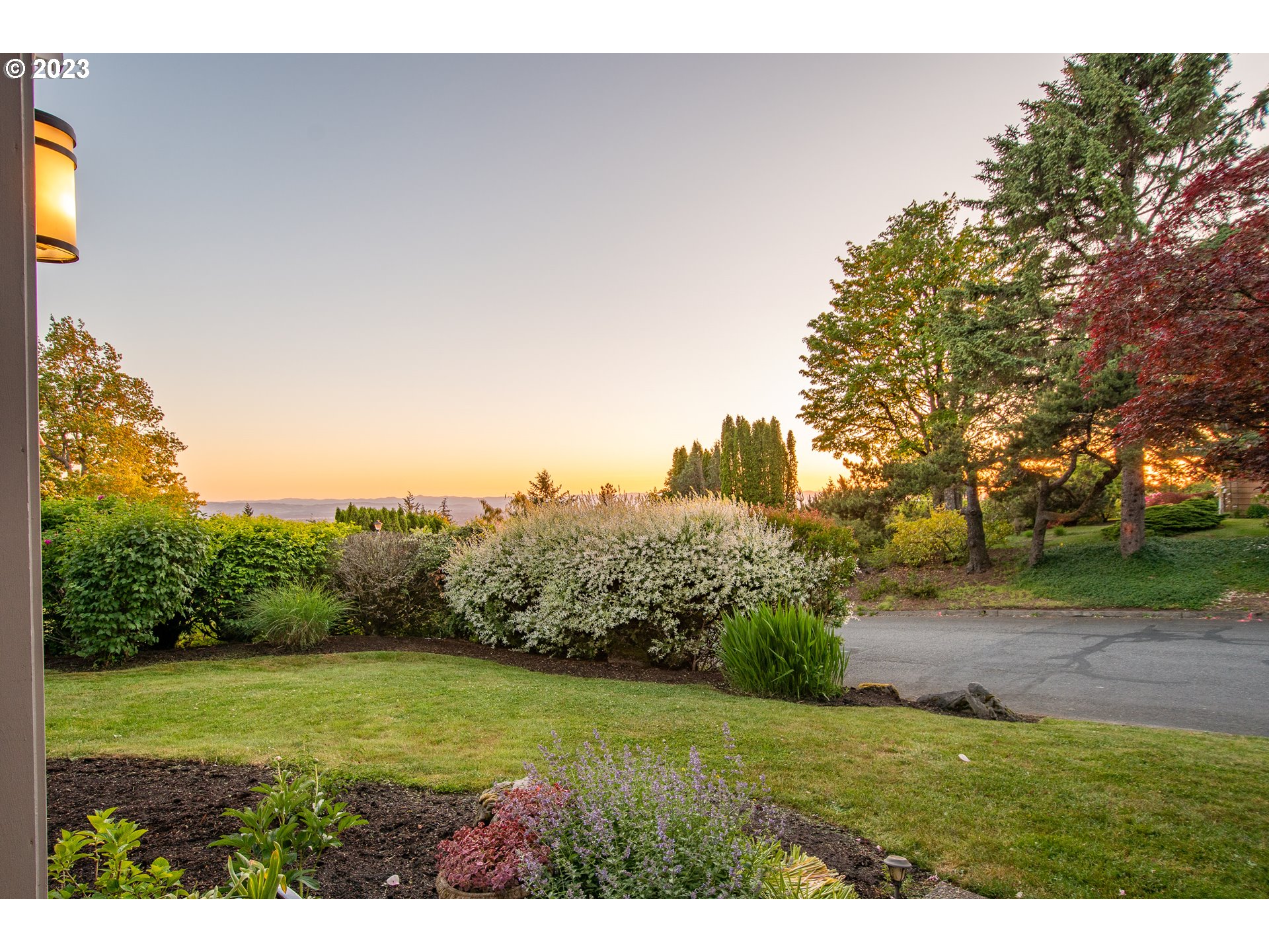 8208 Northwest Reed Drive Portland, OR 97229 - Photo 35 of 39 a view of grassy field with trees