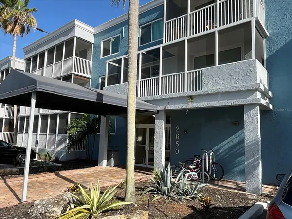 $1,450 | 2650 Coconut Bay Lane, Unit 518 (1I), Sarasota, FL 34237
