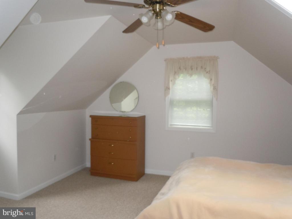 516 Gehman School Road Denver, PA 17517 - Photo 12 of 14 Gallery Image 12