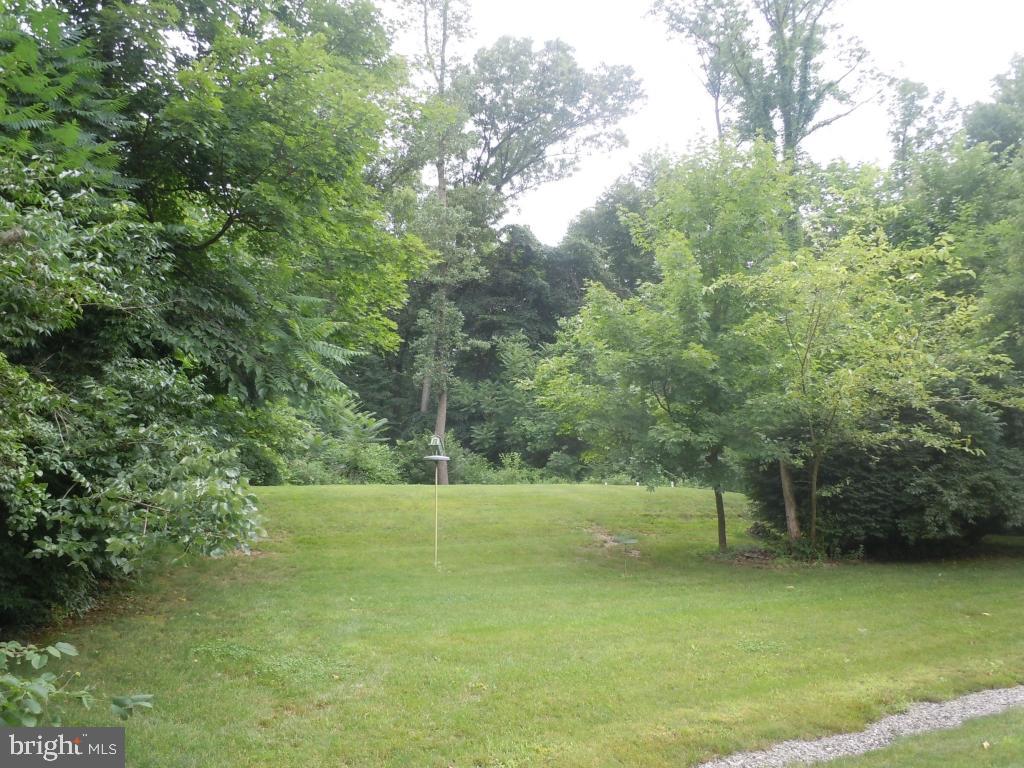 516 Gehman School Road Denver, PA 17517 - Photo 4 of 14 Gallery Image 4