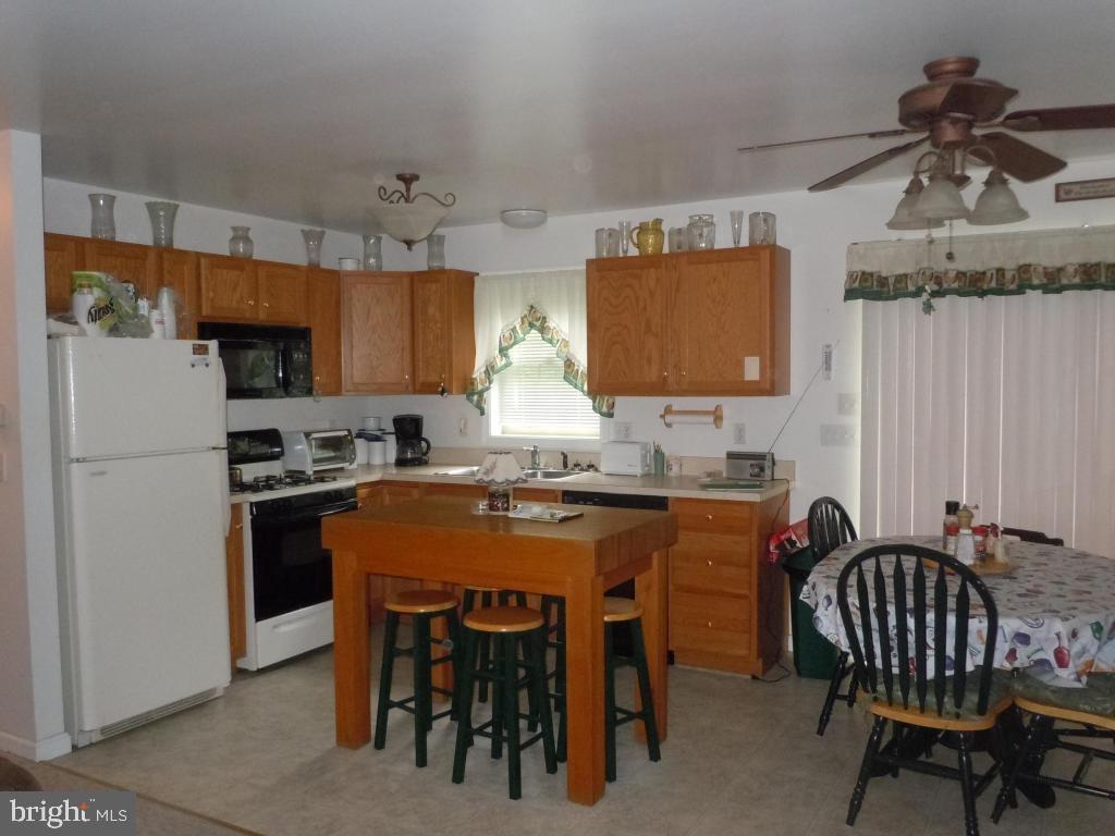 516 Gehman School Road Denver, PA 17517 - Photo 5 of 14 Gallery Image 5