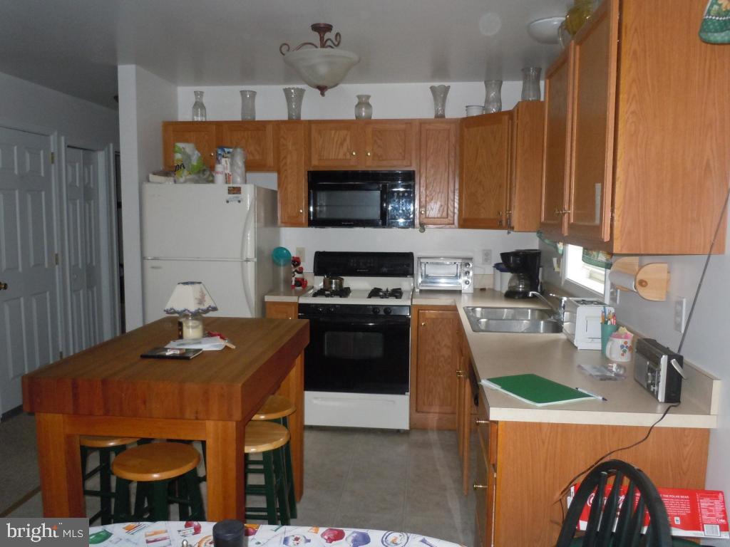 516 Gehman School Road Denver, PA 17517 - Photo 6 of 14 Gallery Image 6