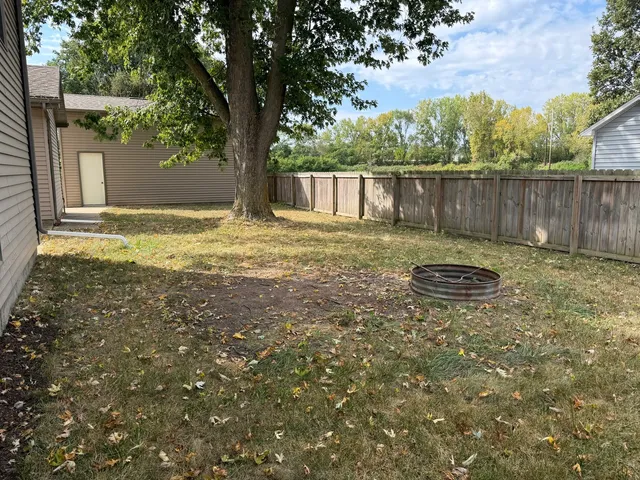 $194,000 | 906 Wiker Drive, Rock Falls, IL 61071