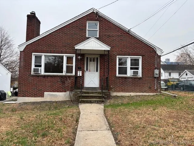 $725,000 | 74 West North Street, Stamford, CT 06902