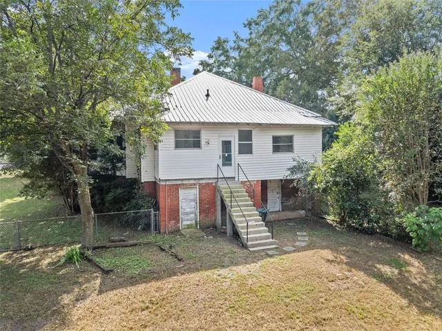 $450,000 | 2140 North Broad Street, Commerce, GA 30529