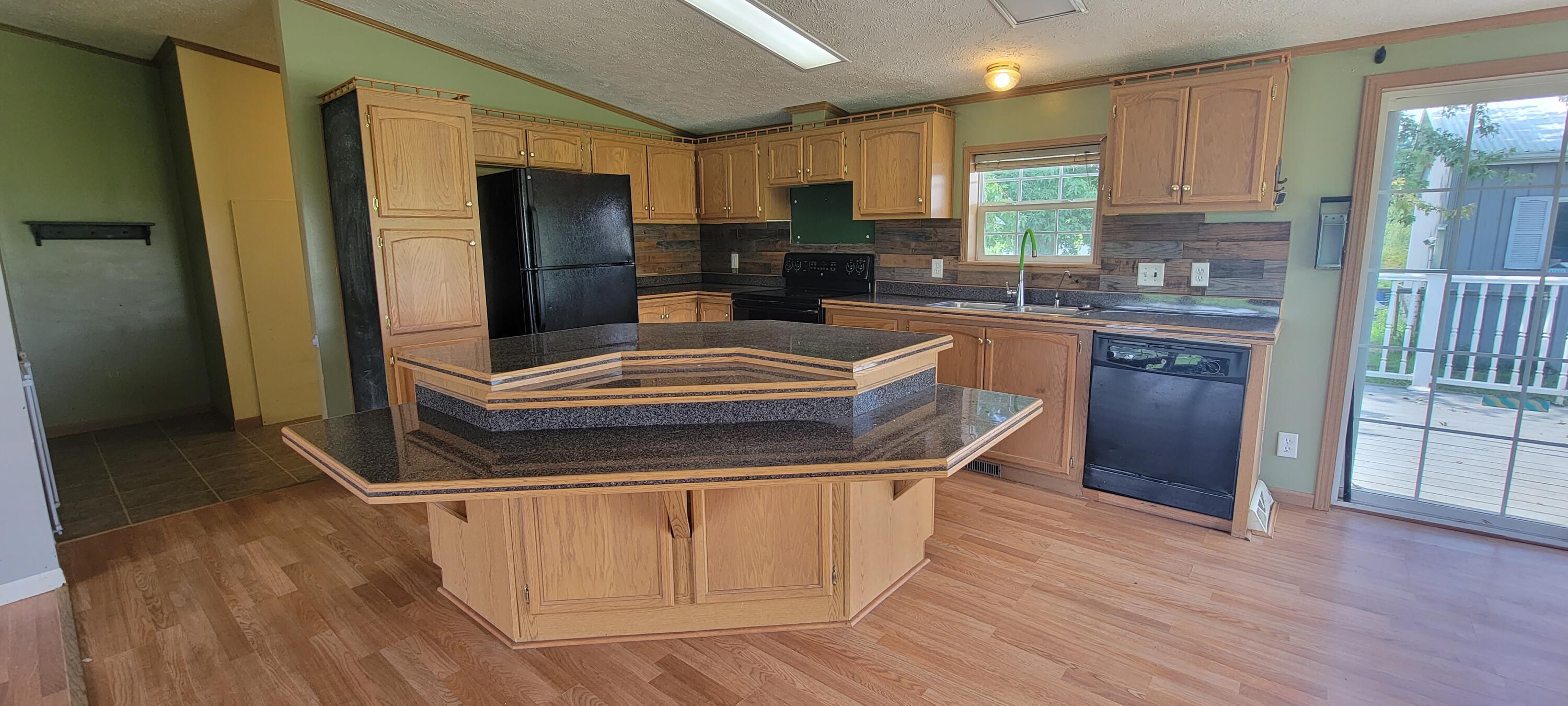 2999 Larimore Road Mount Vernon, OH 43050 - Photo 8 of 39 20220822_132154