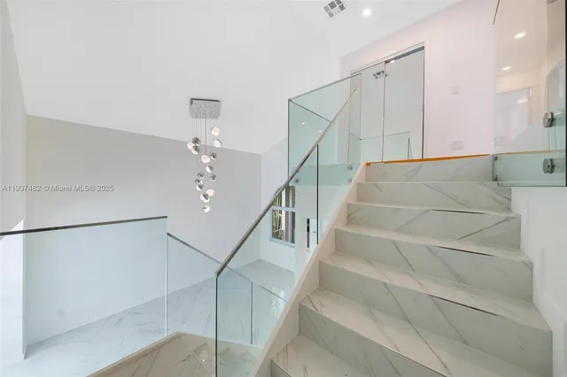 a view of livingroom with furniture