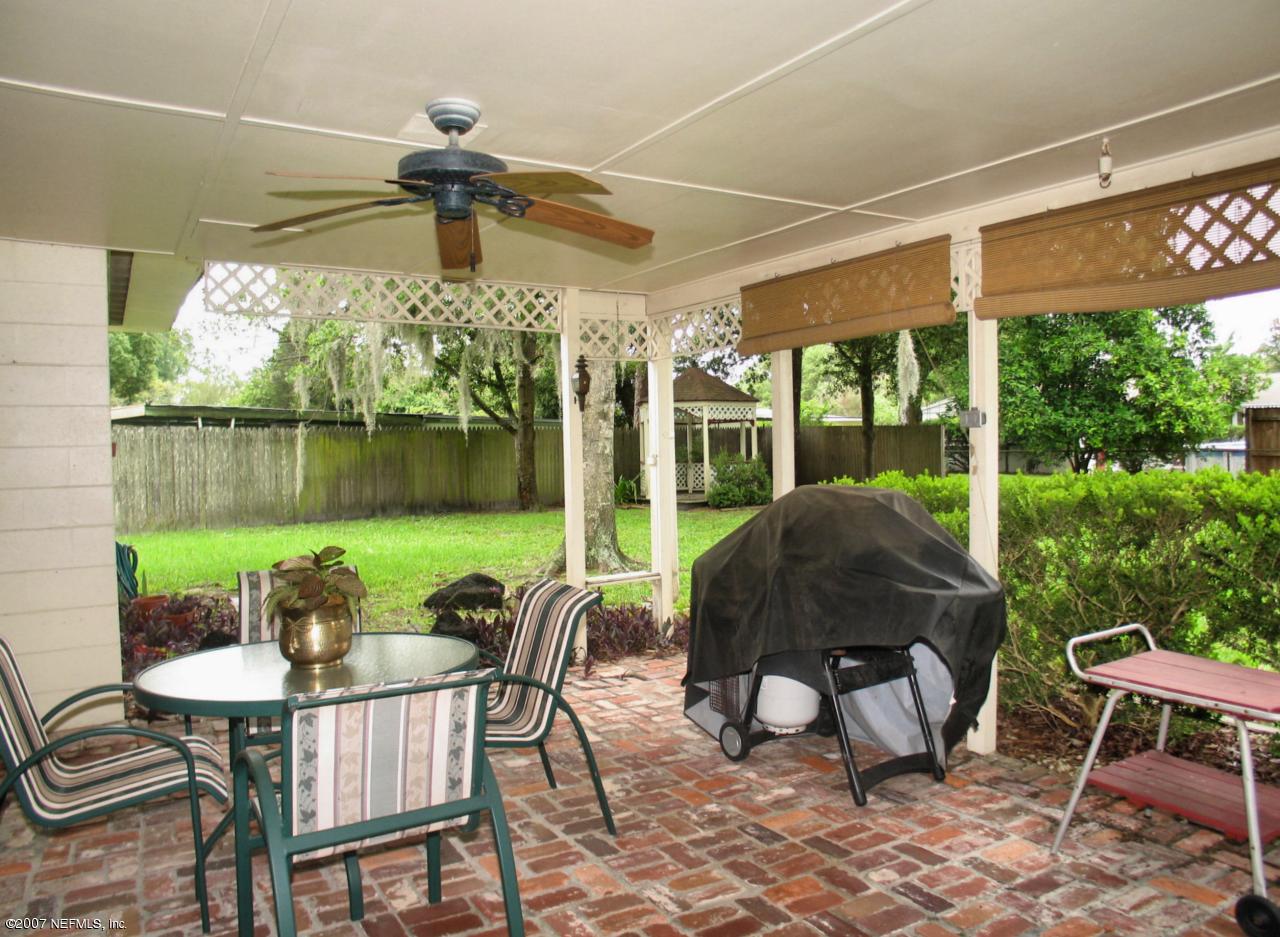 1060 Glynlea Road Jacksonville, FL 32216 - Photo 15 of 17 Patio