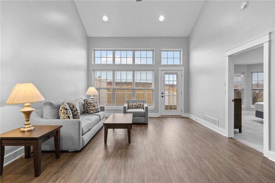 7151 Challenger Circle Victor, NY 14564 - Photo 14 of 30