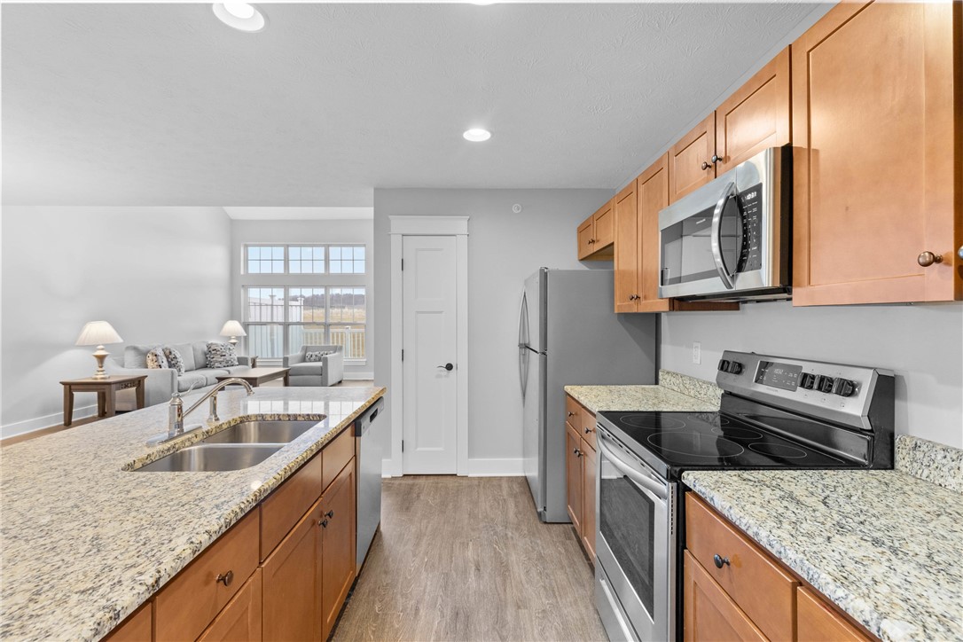 7151 Challenger Circle Victor, NY 14564 - Photo 6 of 30