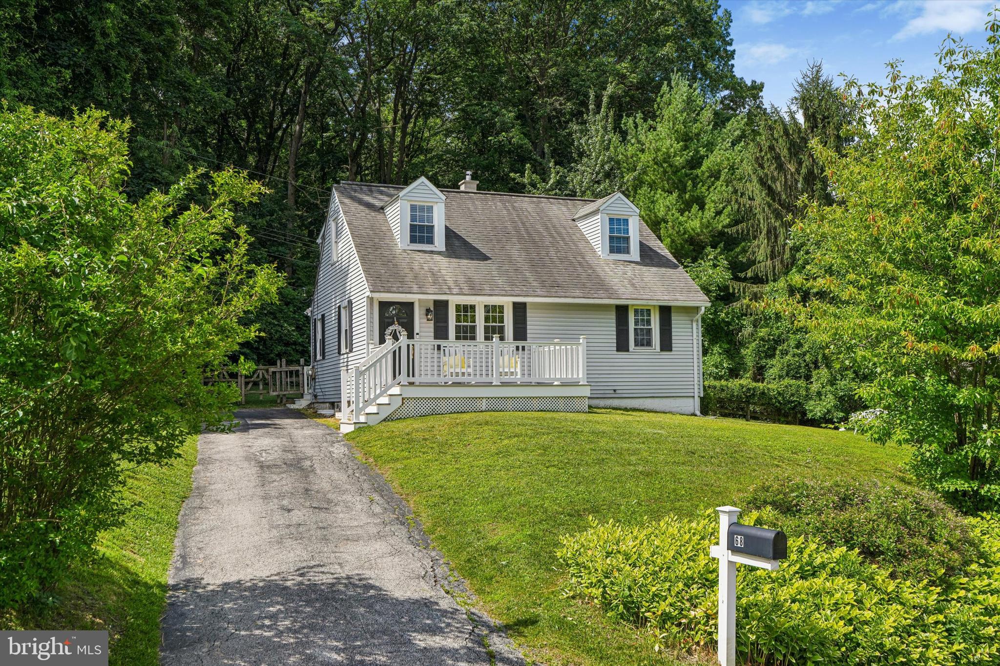 68 Fahnestock Road Malvern, PA 19355 - Photo 1 of 34
