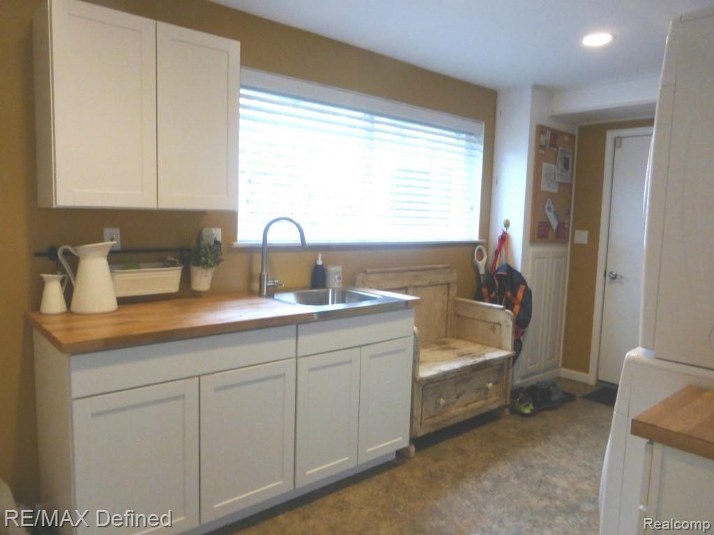 3544 Beach Road Troy, MI 48084 - Photo 21 of 24 2014-05-13 23.48