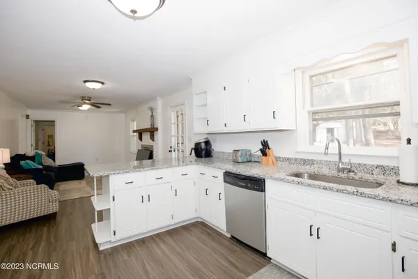$2,150 | 901 Glendale Drive, Aberdeen, NC 28315