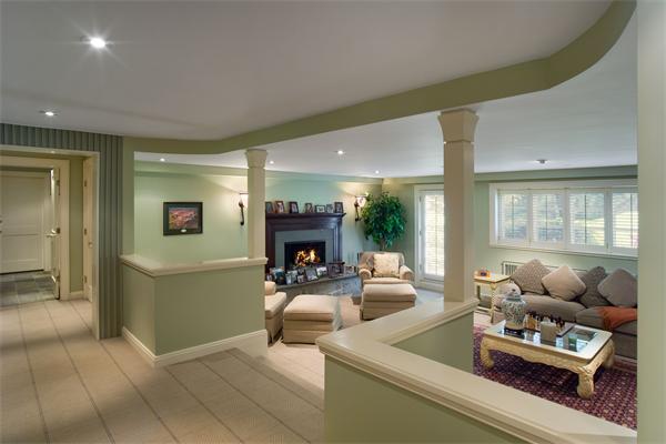 86 Bishopsgate Road Newton, MA 02459 - Photo 9 of 13