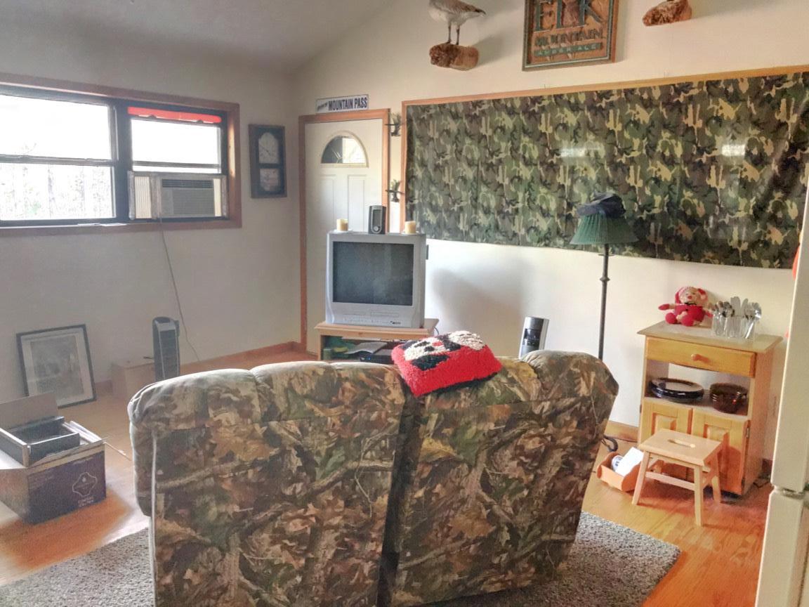 165 Mt Cabin Road Lancing, TN 37770 - Photo 14 of 38 022