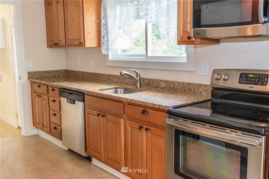 16 Baretich Road Aberdeen, WA 98520 - Photo 5 of 18 Gallery Image 5