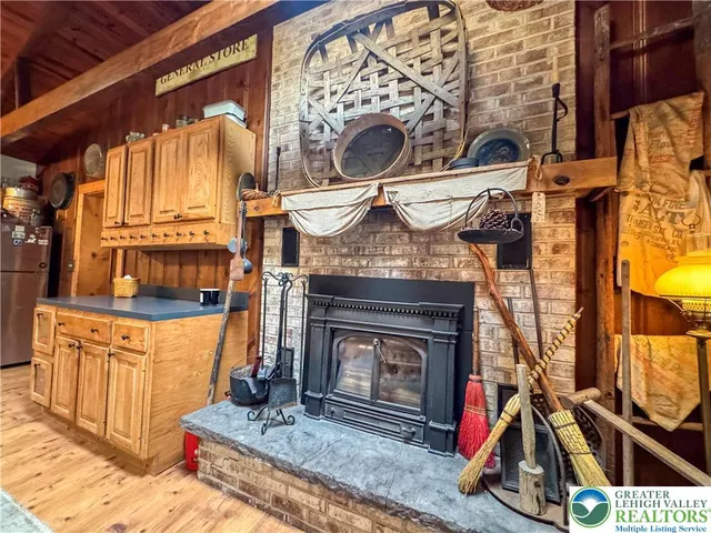 $310,000 | 40 Lakeside Lane, Albrightsville, PA 18210