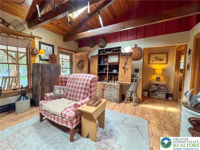 $310,000 | 40 Lakeside Lane, Albrightsville, PA 18210