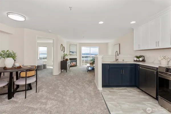 $550,000 | 2522 Rucker Avenue, Unit 403, Everett, WA 98201