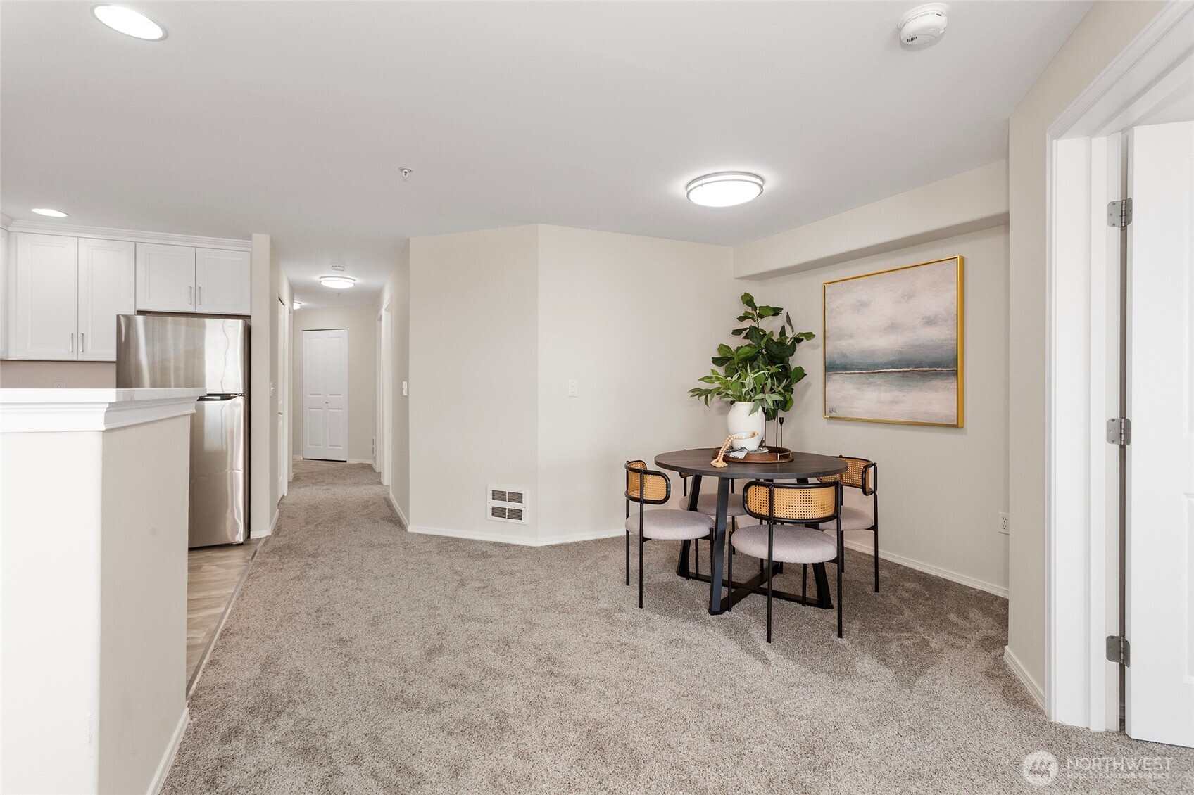 2522 Rucker Avenue, Unit 403 Everett, WA 98201 - Photo 8 of 33