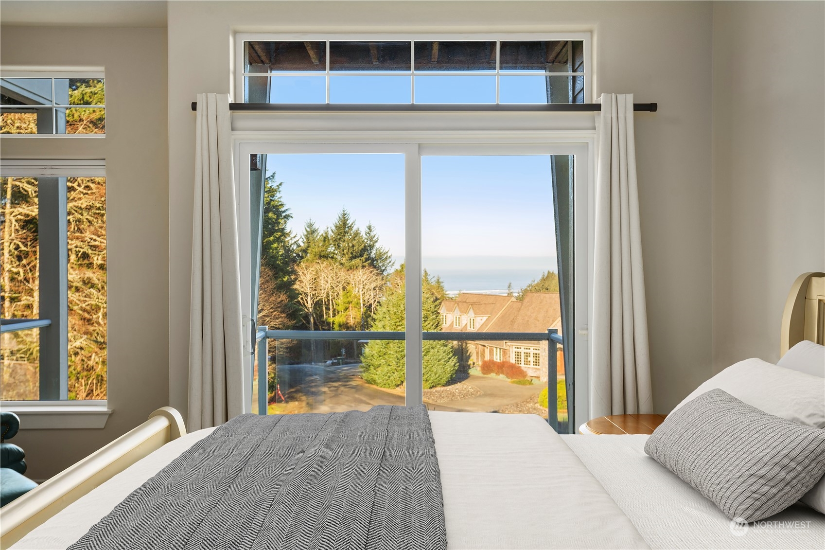 3250 Overlook Loop Ilwaco, WA 98624 - Photo 25 of 38 Gallery Image 25