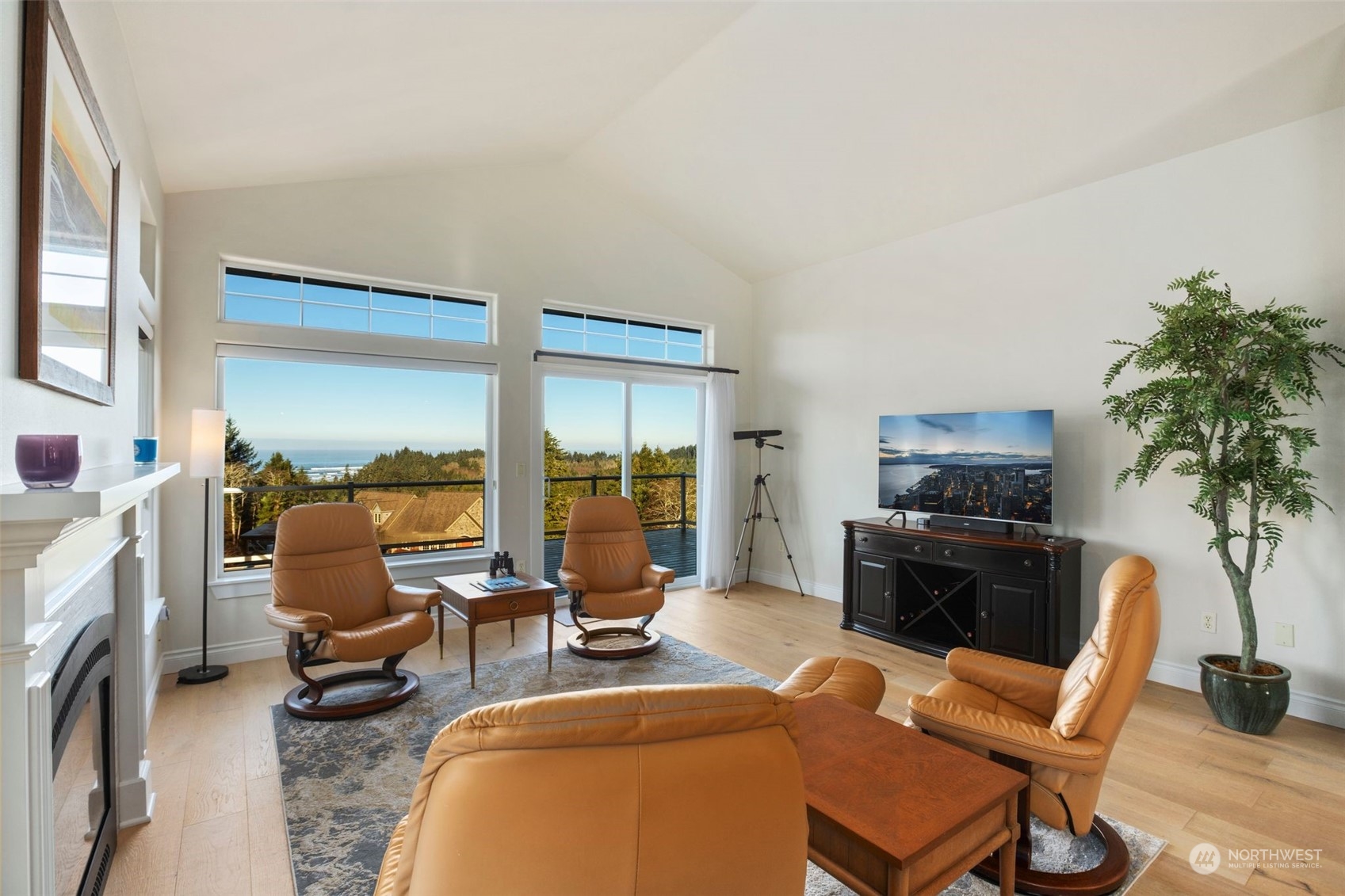 3250 Overlook Loop Ilwaco, WA 98624 - Photo 10 of 38 Gallery Image 10
