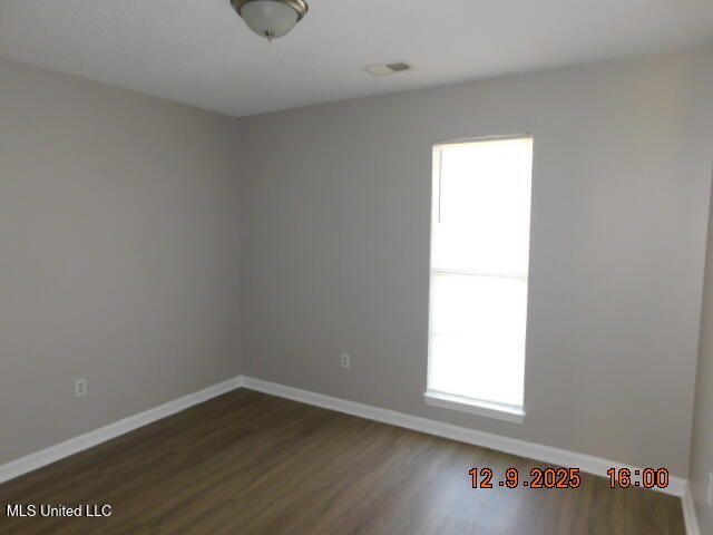 9135 Triple Crown Loop East Southaven, MS 38671 - Photo 7 of 13 DSCN0383