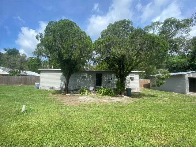 $995 | 38313 Tucker Road, Unit 3, Zephyrhills, FL 33542