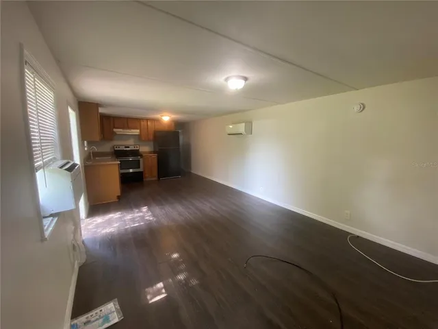 $995 | 38313 Tucker Road, Unit 3, Zephyrhills, FL 33542