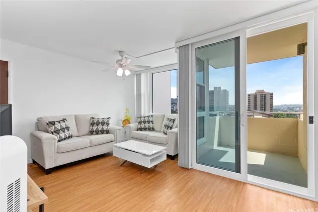 $425,000 | 1624 Dole Street, Unit 604, Honolulu, HI 96822