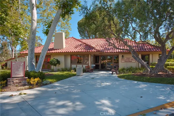 $978,000 | 23701 VÃa Storni, Mission Viejo, CA 92692