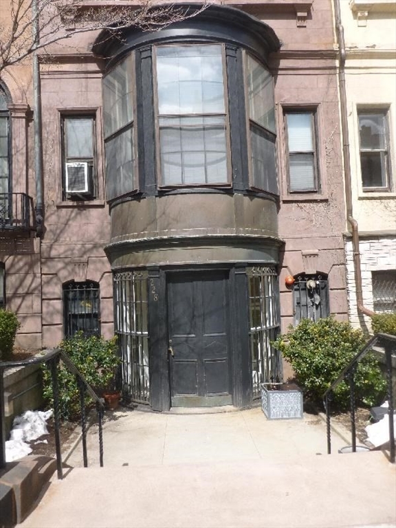 228 Beacon Street, Unit 2 Boston, MA 02116 - Photo 10 of 10