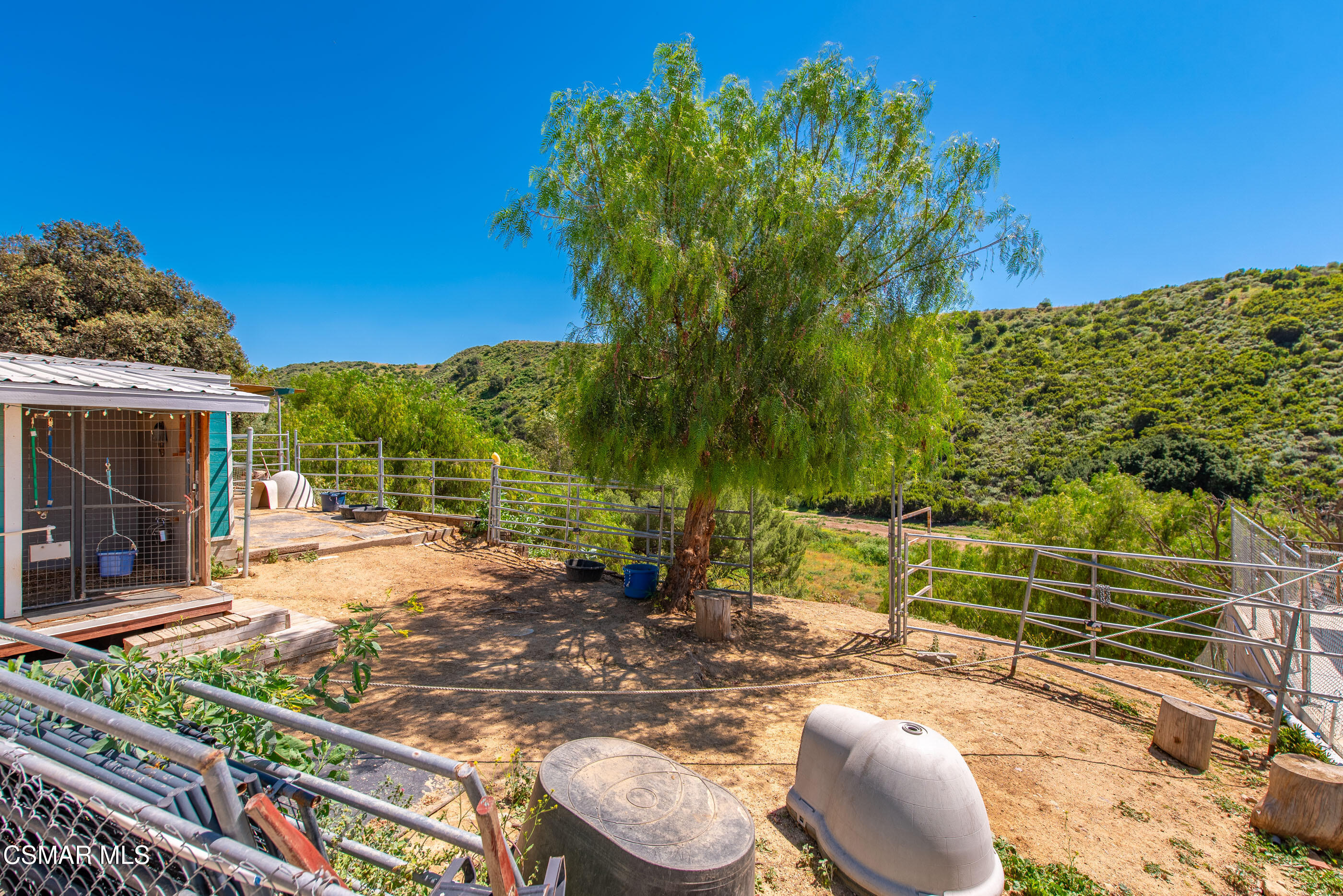 1208 Rambling Road Simi Valley, CA 93065 - Photo 57 of 96 1208 Rambling Rd Simi Valley-64