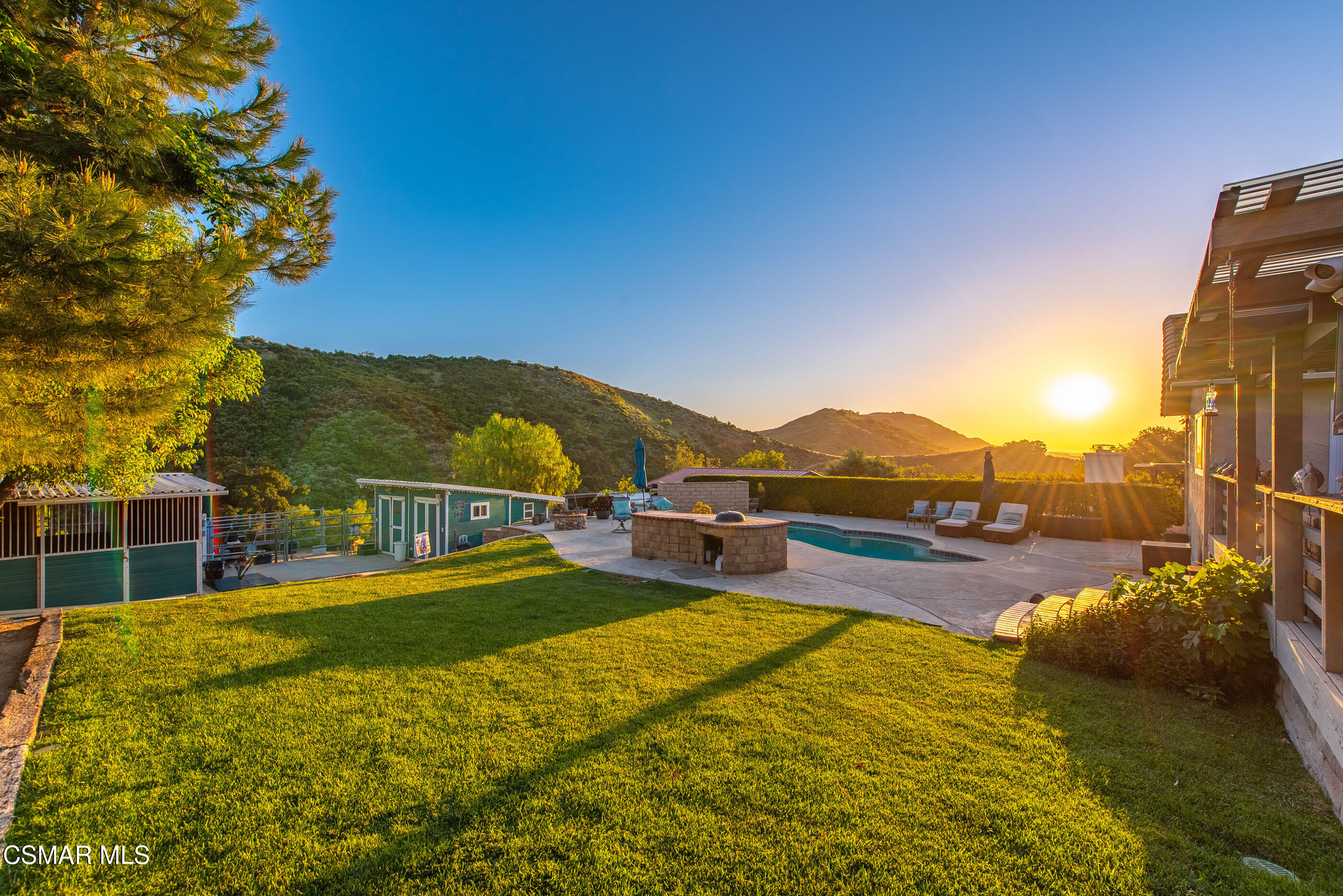 1208 Rambling Road Simi Valley, CA 93065 - Photo 77 of 96 1208 Rambling Rd Simi Valley-103