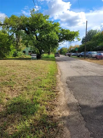 $7,500 | 606 1st Street Northeast, Paris, TX 75460