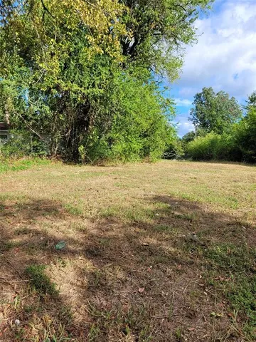 $7,500 | 606 1st Street Northeast, Paris, TX 75460