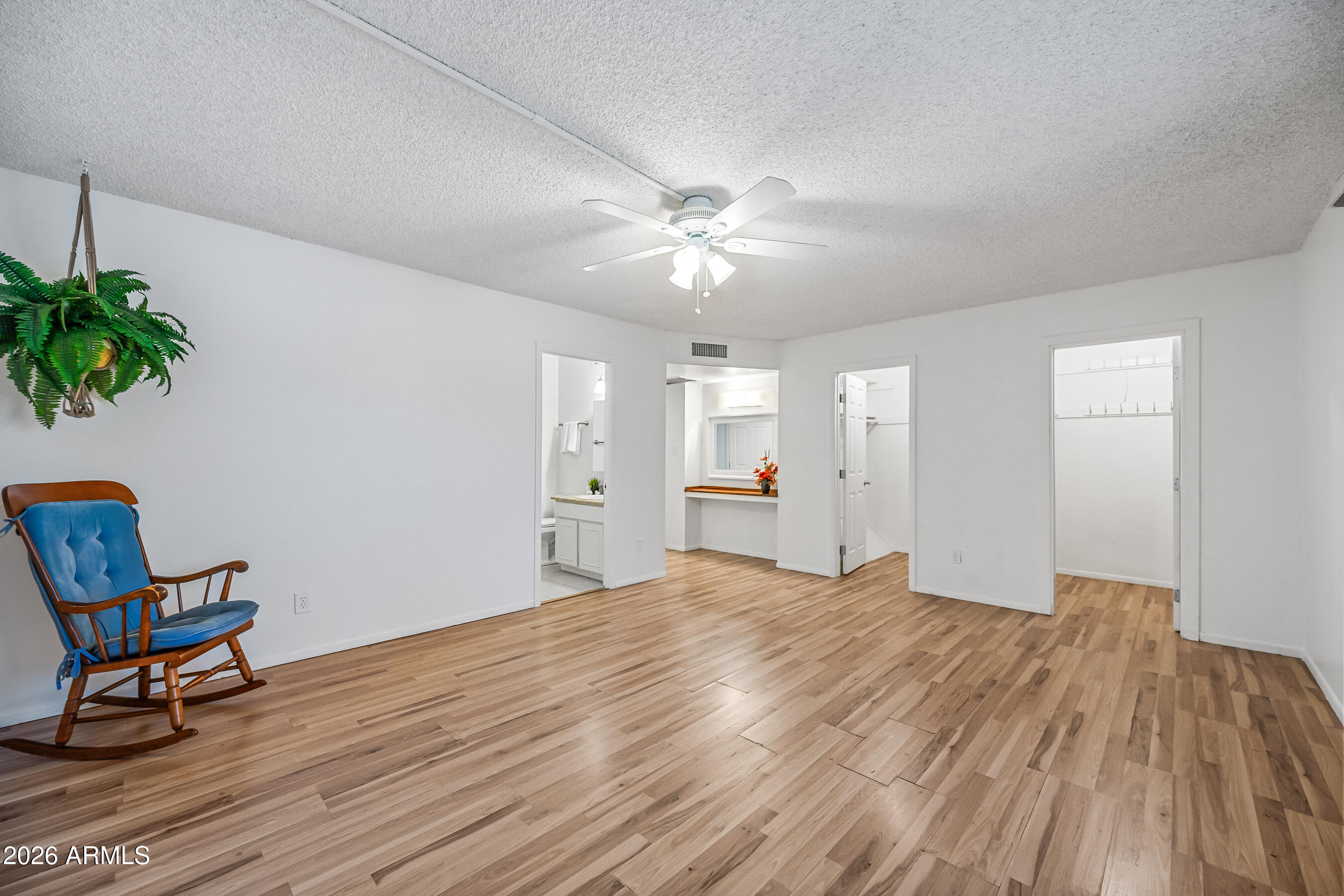 4815 South Birch Street Tempe, AZ 85282 - Photo 15 of 25 a view of a livingroom with a workspace