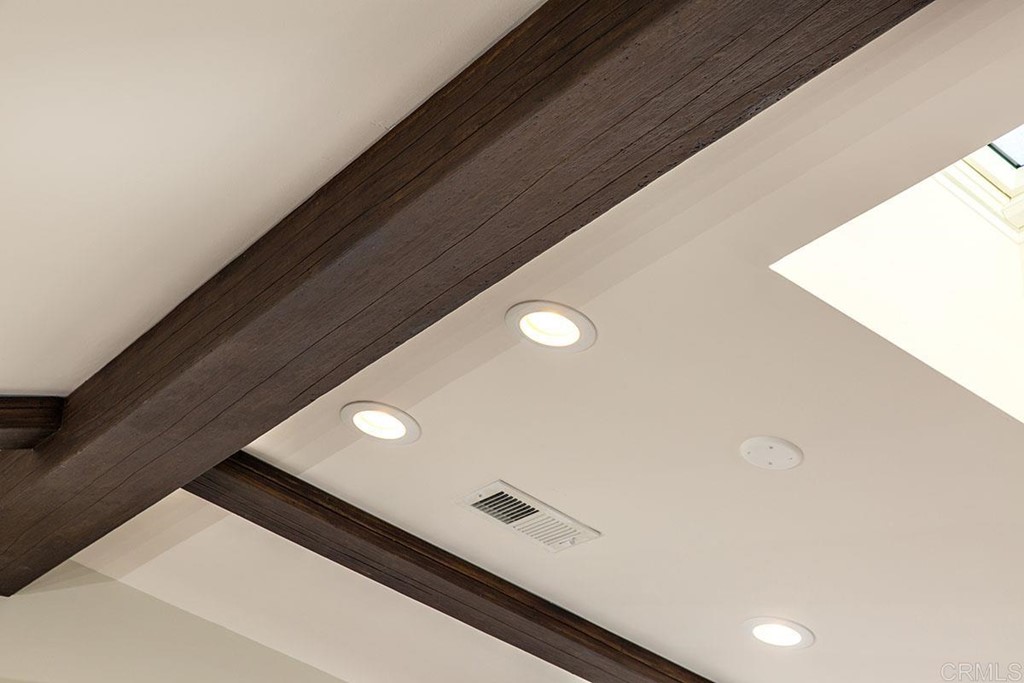 768 Devonshire Drive Encinitas, CA 92024 - Photo 14 of 30