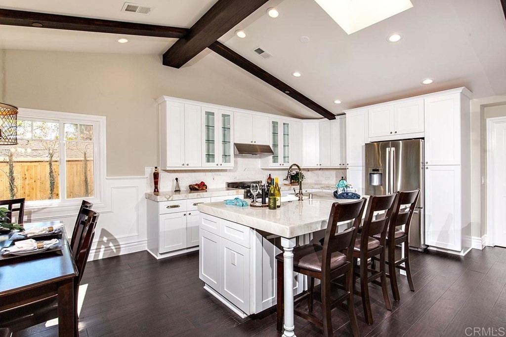 768 Devonshire Drive Encinitas, CA 92024 - Photo 8 of 30